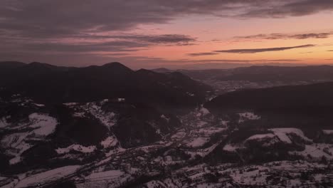 Mountains,-snow,-clouds-and-a-breathtakink-sunset-view