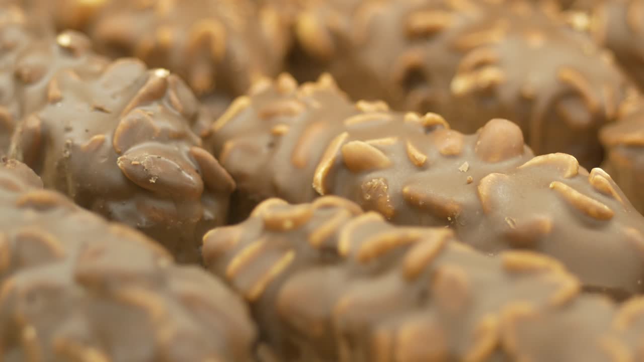 caramelos de maní de chocolate