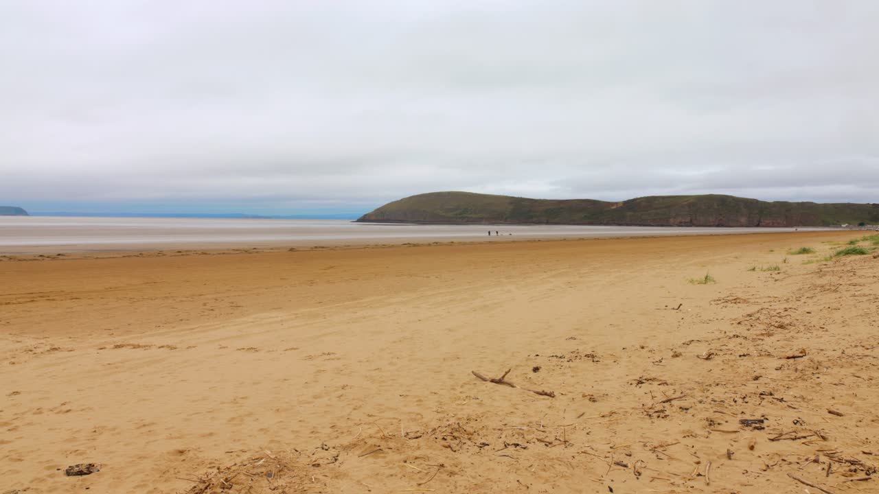 Panoramic view of the beach in the Brean Down area of ​​England.