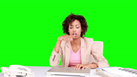 Businesswoman-feeling-stressed-at-her-desk