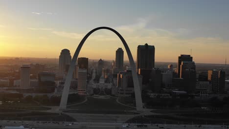 st. louis arch sunset city aerial drone pan