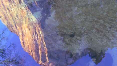 el capitan se refleja en el rio merced en el parque nacional de yosemite 1