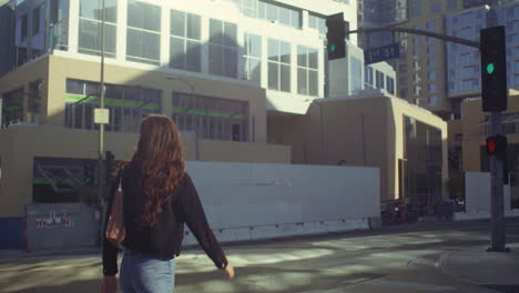 Smiling-girl-looking-around-crossing-road.-Awesome-asian-woman-walking-crosswalk