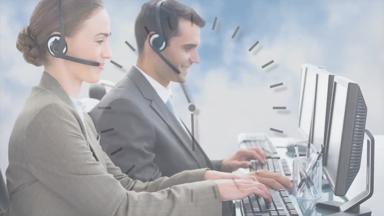 콜센터 에서 일 하는 여자