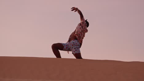 Cinematic-dance-in-the-desert-during-sunset