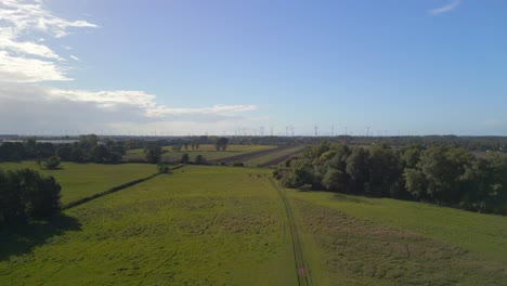 Ländliche-Landschaft-Weide-Und-Heide