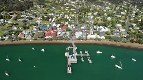 The-Port-of-Russell