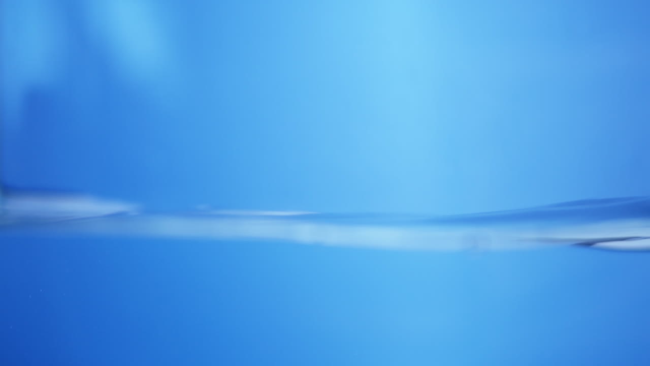 추상적인 물 표면 파동