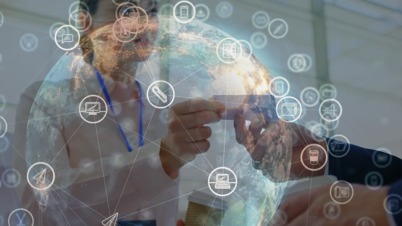 animación del globo con una red de conexiones sobre diversas personas de negocios