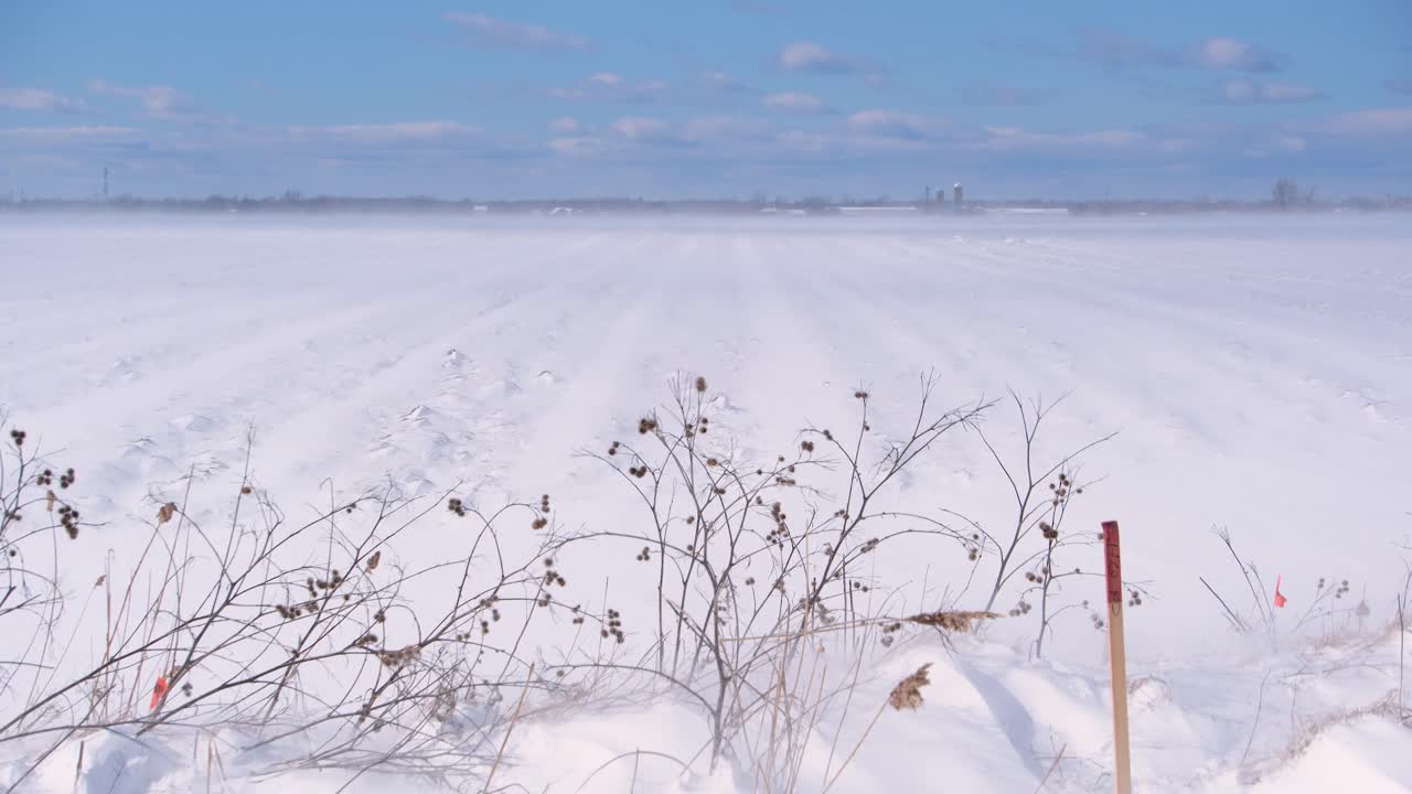 캐나다  주 세인트 장 서 리리우 의 눈 인 풍경