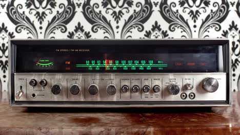 Radio-De-Fondo-De-Pantalla-12