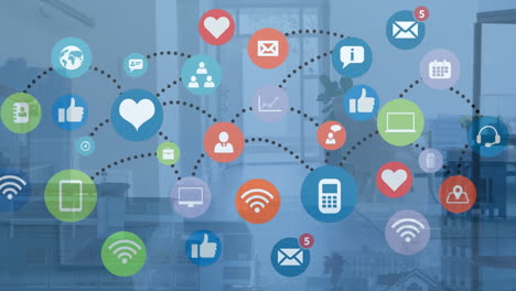 animación de iconos conectados con líneas sobre una oficina vacía contra un edificio moderno en el fondo