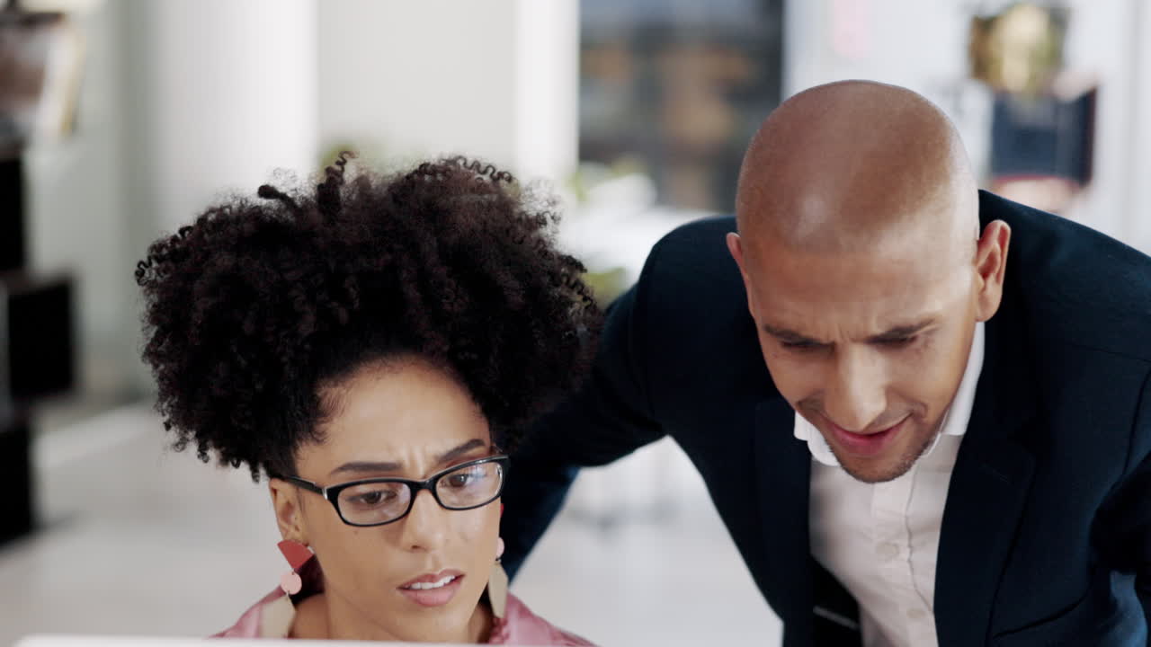 gestión, entrenamiento o error con una empresa