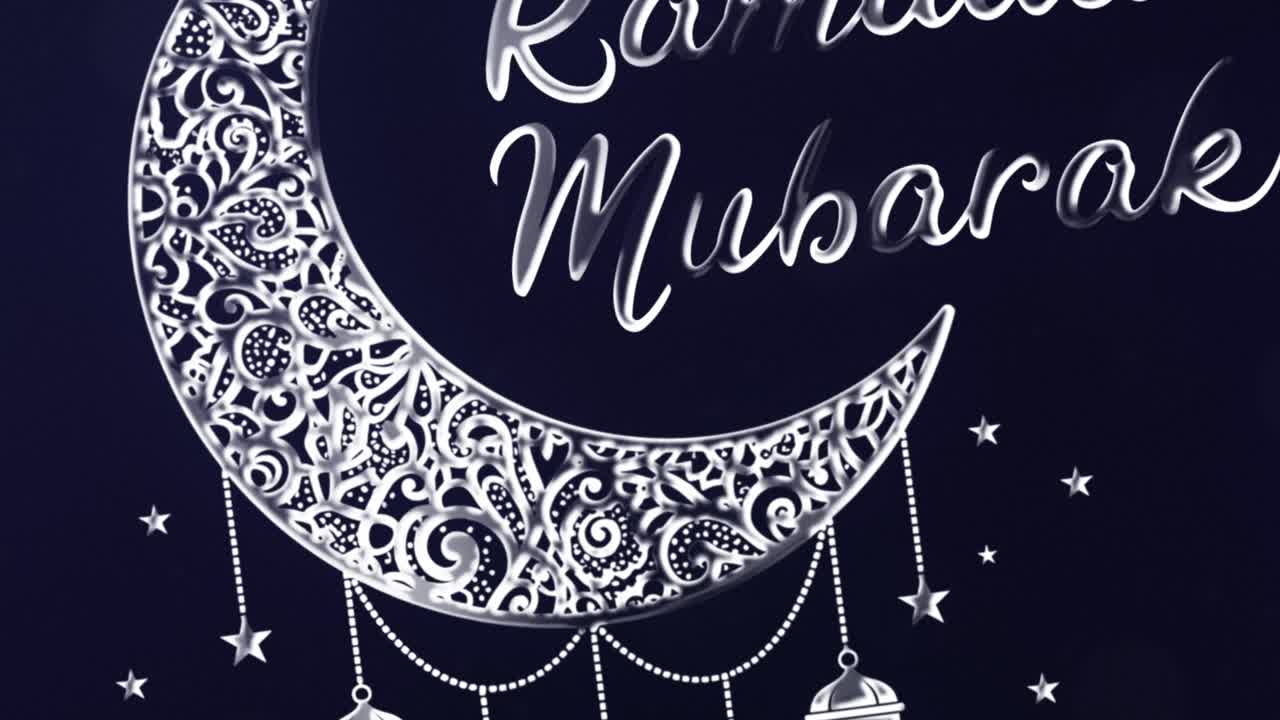 Auguri di Ramadan Mubarak con mezzaluna decorata e lanterne