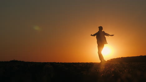 girl dancing at sunset