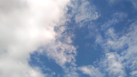 Clouds-Moving-In-Different-Directions-Time-Lapse