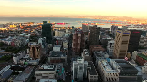 Sunset-over-Table-Bay-and-Cape-Town