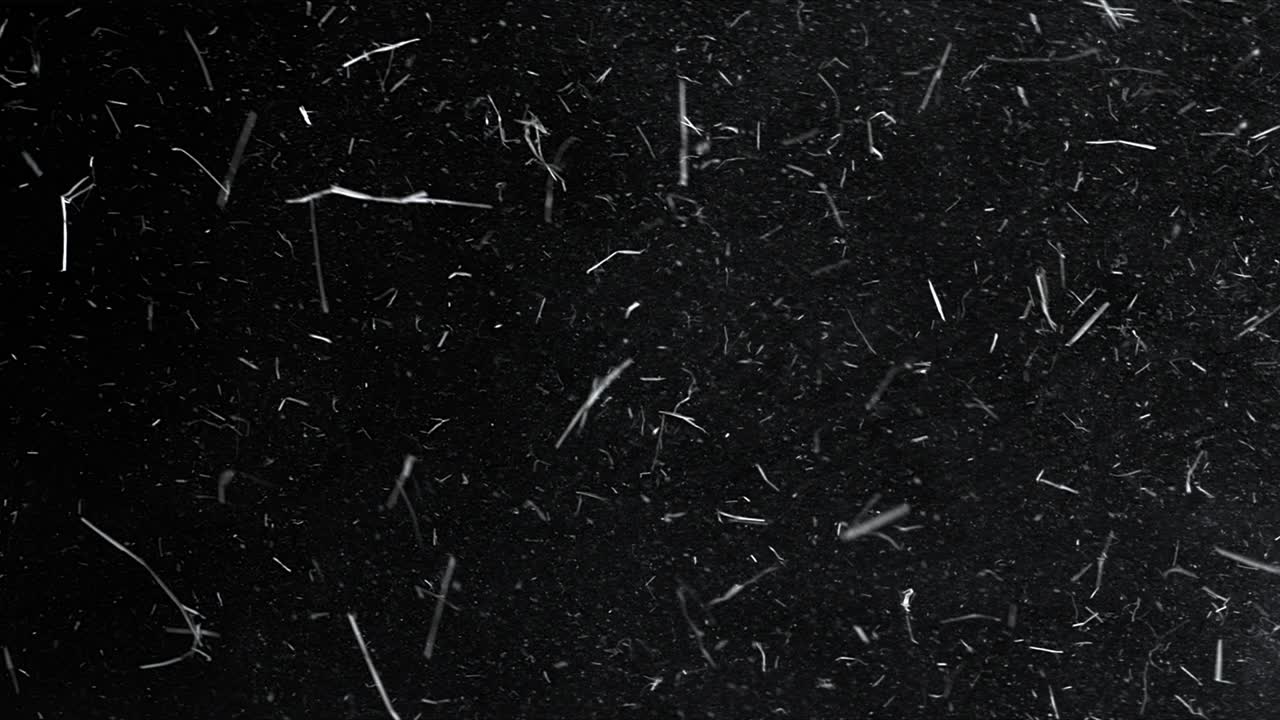 nube de explosión de polvo y heno de 4k descendiendo en cámara lenta