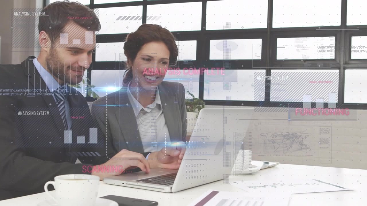 Animación del procesamiento de datos financieros sobre diversos profesionales de negocios trabajando en la oficina