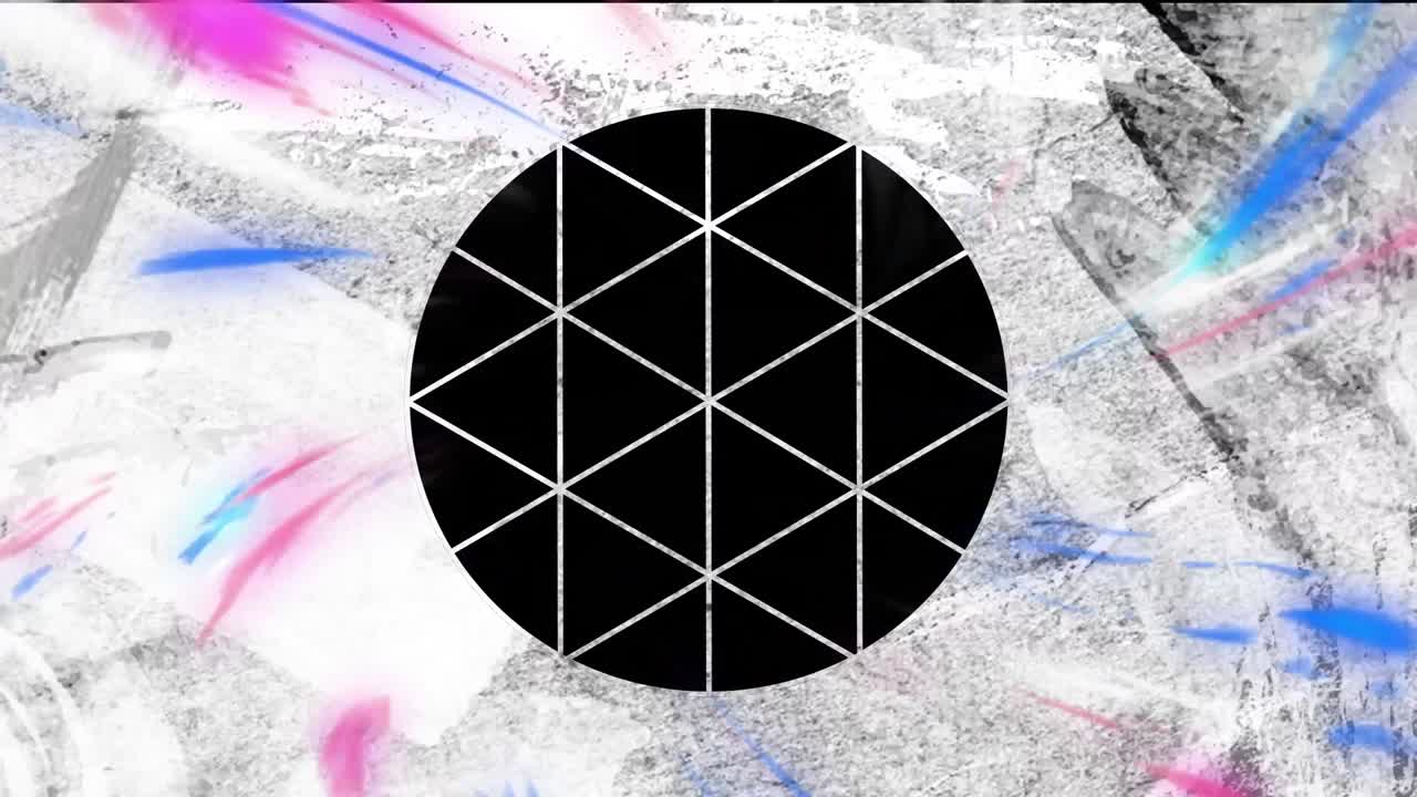 반이는 빛의 흔적 위에 색 선을 가진 원의 애니메이션