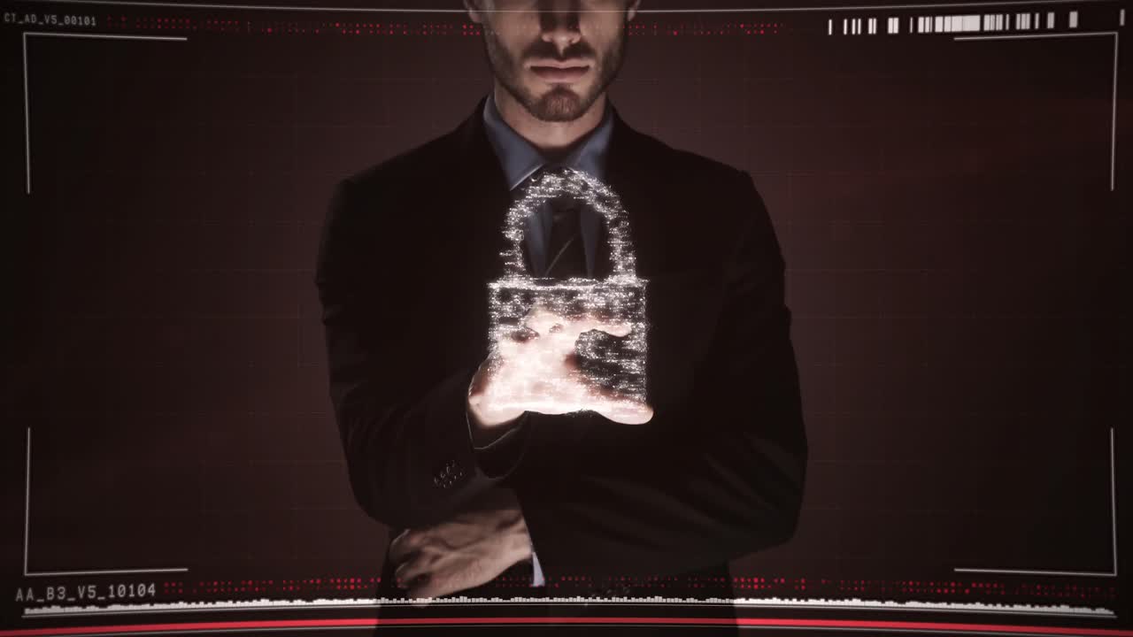 hombre de negocios usando una pantalla de interfaz digital