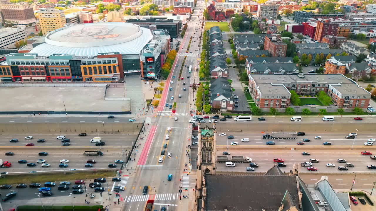 Detroit, USA, 28 July 2025: Hectic traffic on the wide-lane roads. Aerial perspective on the panorama of Detroit, Michigan, USA at daytime