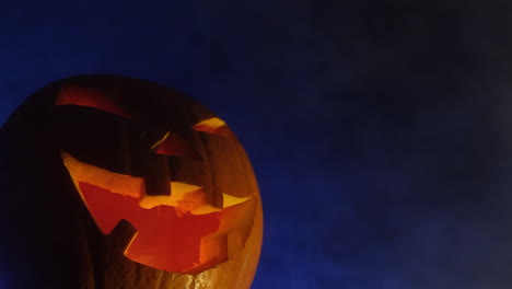 Calabaza-De-Halloween-Humo-Azul