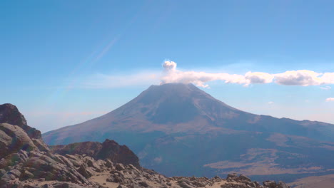 Volcano-Popocatepetl-erupt,-trekking-in-Iztaccihuatl-Popocatepetl-National-Park,-Mexico