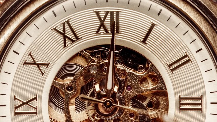 Close up on vintage clock