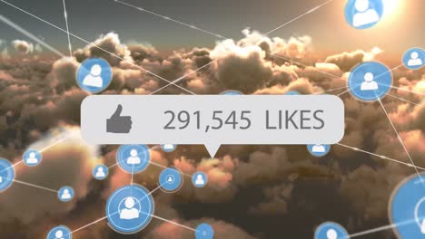 animación de los medios sociales como la notificación y la red de comunicación sobre las nubes en el cielo al atardecer
