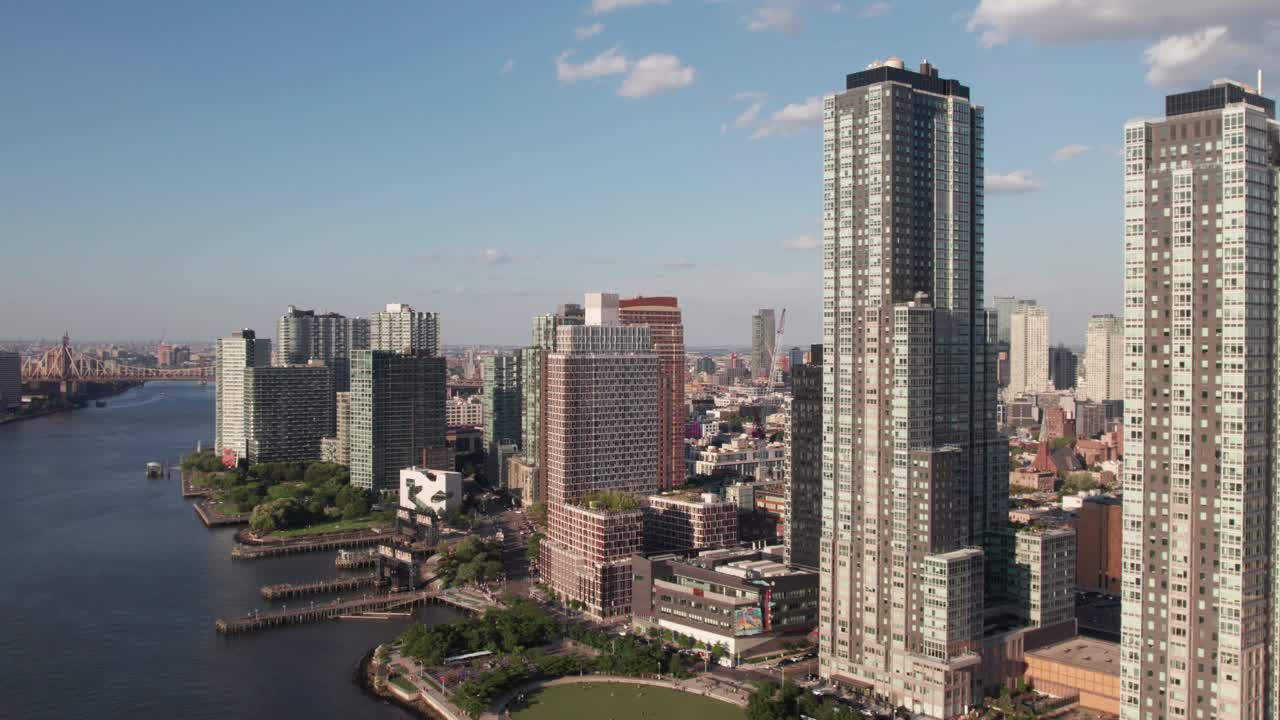 Luxury high-rises in New York's LIC neighborhood, 4K aerial