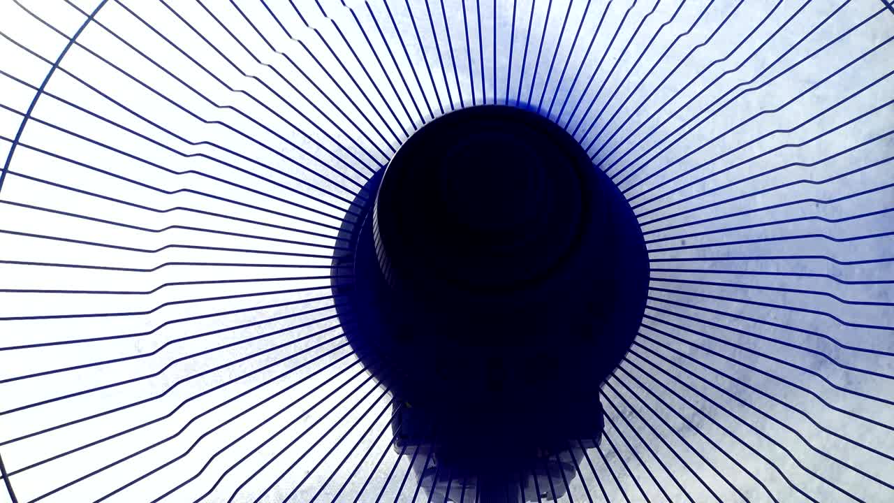 Shooting fan blades.	Fan operation.