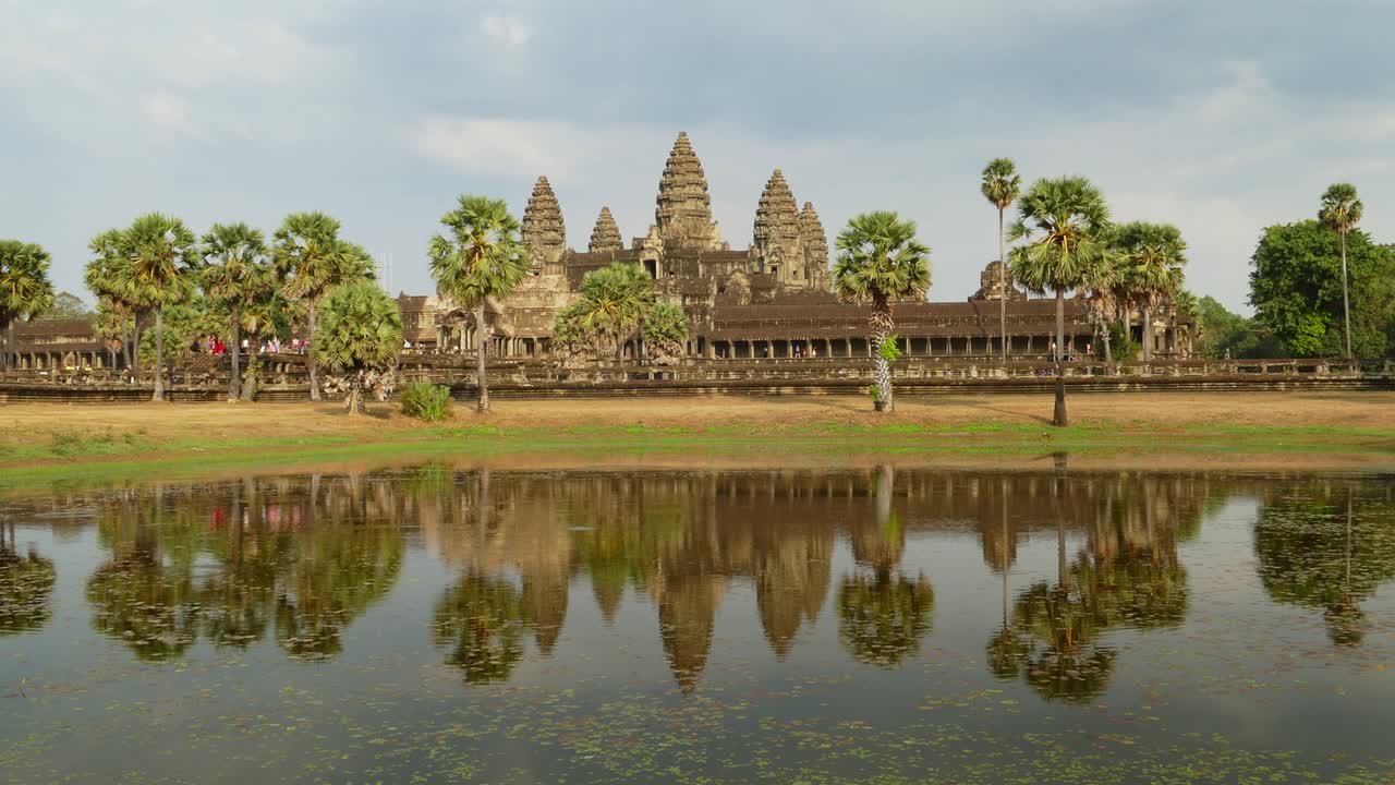 el templo de angkor wat en siem reap, camboya