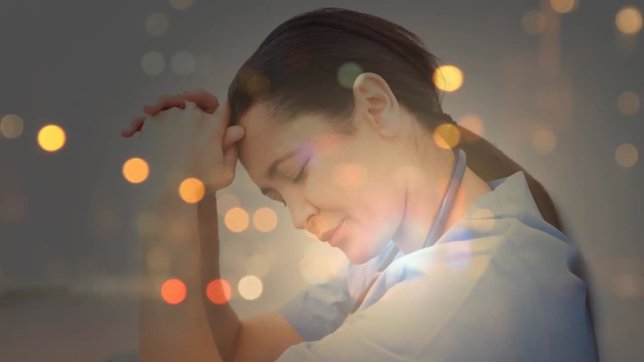 머리에 손을  ⁇ 고 앉아 있는 긴장 된 간호사 의 디지털 애니메이션 4k