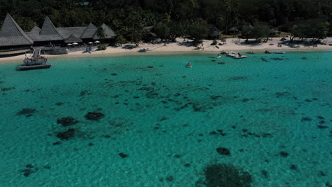 Tahiti,-Insel-Moorea-Stranddrohnenaufnahmen