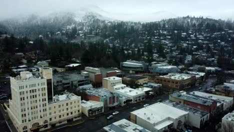 Ashland,-Oregon,-USA,-Winter-2023