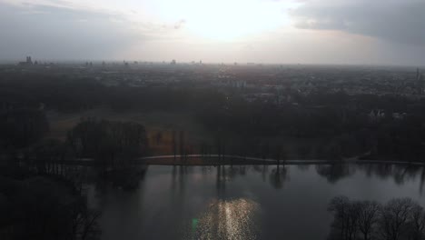 Munich-Kleinhesseloher-Lake-Fotage