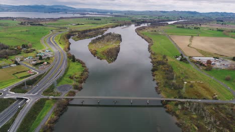 fly up waikato river at motorway exit off ramp