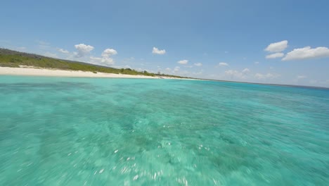 Perfectly-crystal-clear-azure-blue-waters-of-Bahia-de-Las-Aguilas