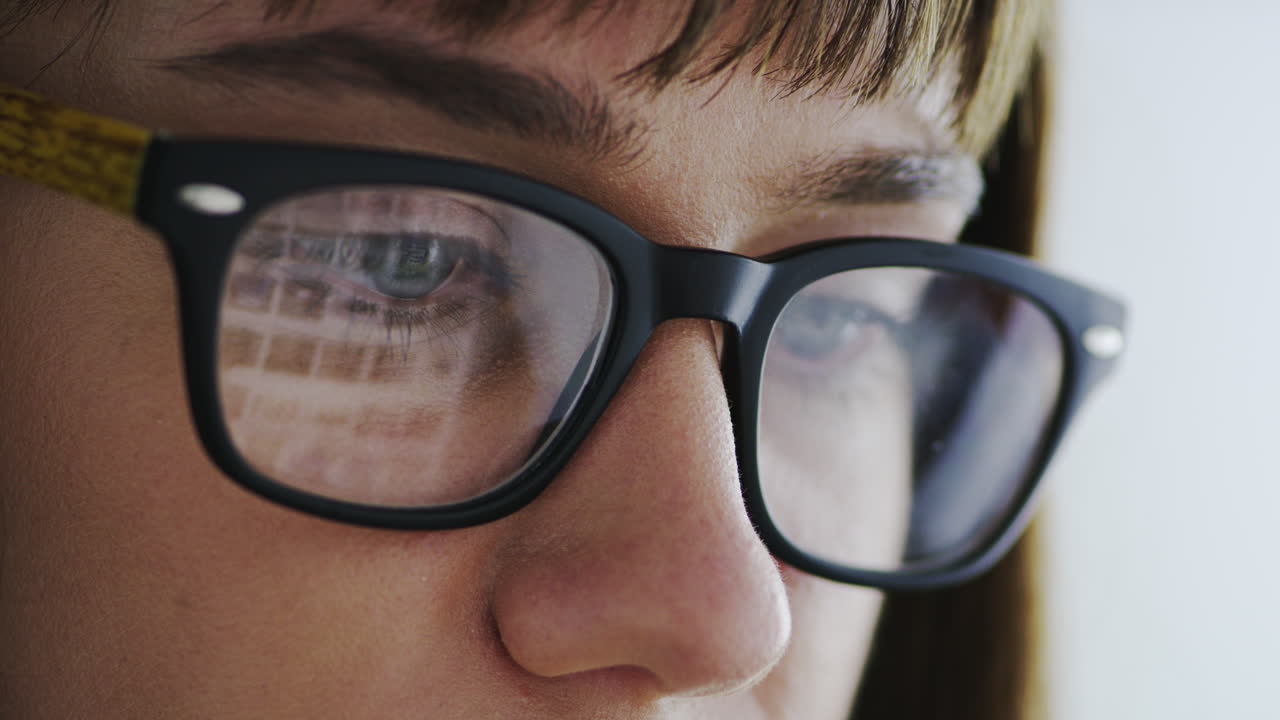 ¿estás sufriendo de fatiga ocular digital?