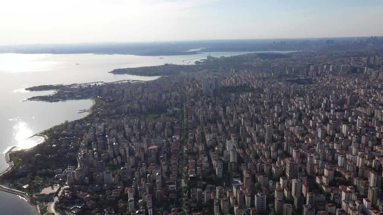 이스탄불 시내 풍경 낮 시간 드론 영상