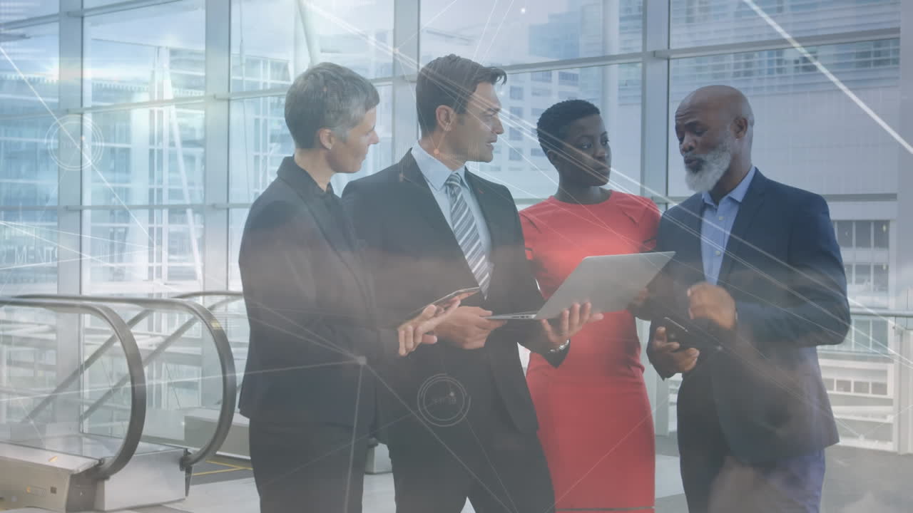 Animation d'un réseau de connexions sur des professionnels au bureau