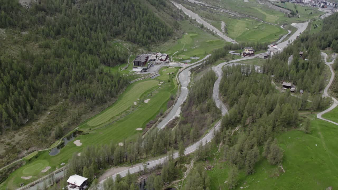 구름 속의 눈 인 매터호른, 공중 트업 관점