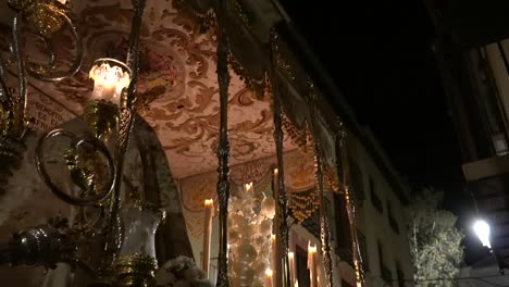 virgen de la victoria de granada. procesión de la semana santa en españa, españa, andalucía, sevilla, málaga y granada.