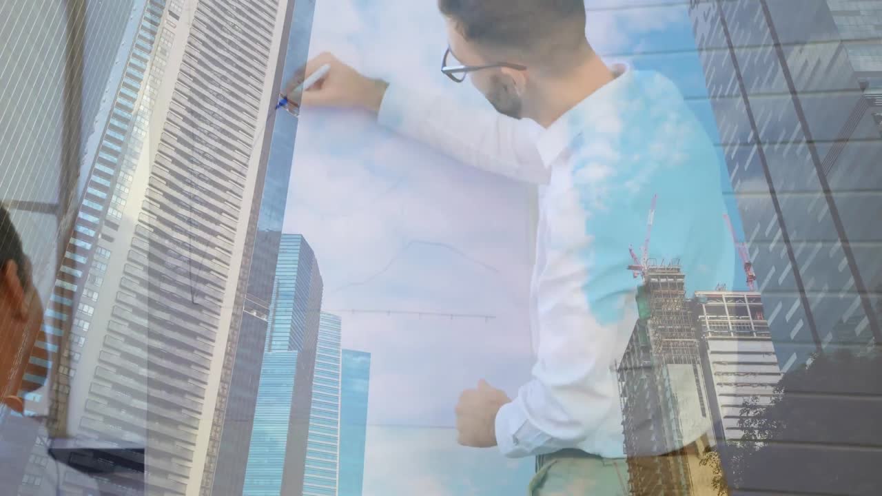 animación de diversas personas de negocios en la oficina sobre el paisaje urbano