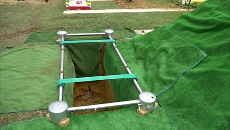 tiro del cementerio para el entierro fúnebre