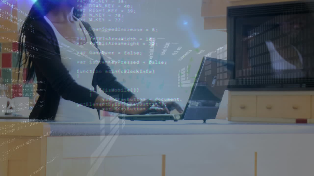 animación del procesamiento de datos sobre una estudiante usando una computadora portátil aprendiendo desde casa