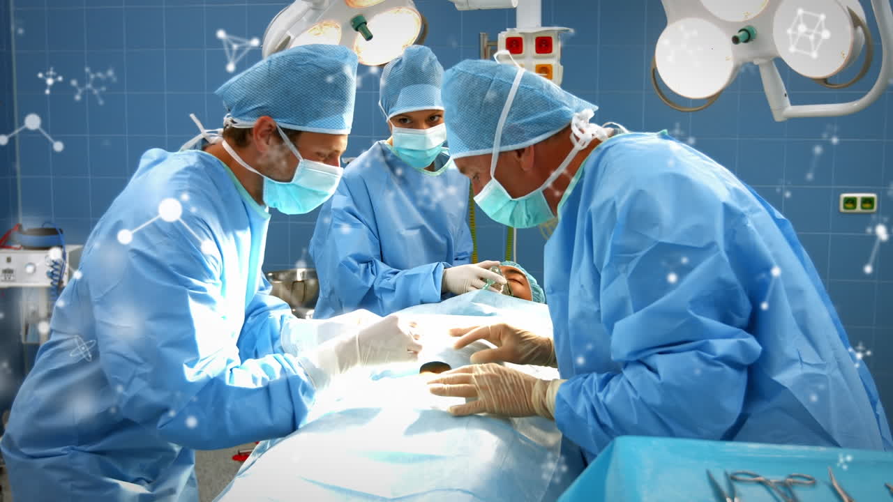 animación de moléculas sobre un grupo de diversos cirujanos masculinos y femeninos en la sala de cirugía