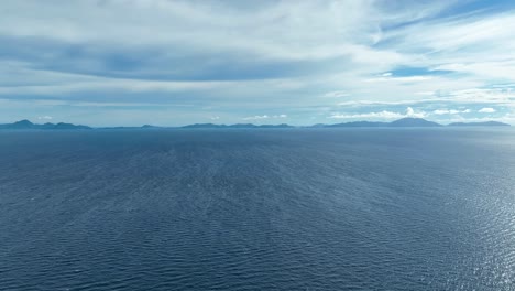 Blick-Vom-Weißen-Sandstrand,-Insel-Weh,-Nördlichste-Insel,-Indonesien