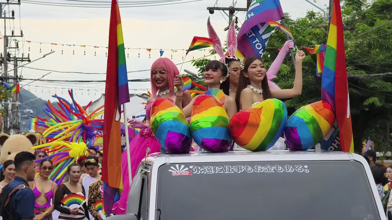 태국에서 lgbti 자부심 퍼레이드